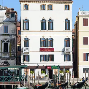 *** Hotel Antiche Figure Italien